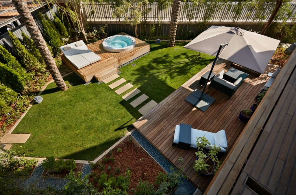 comment décorer sa terrasse pour les beaux jours ? ajoutez de la verdure